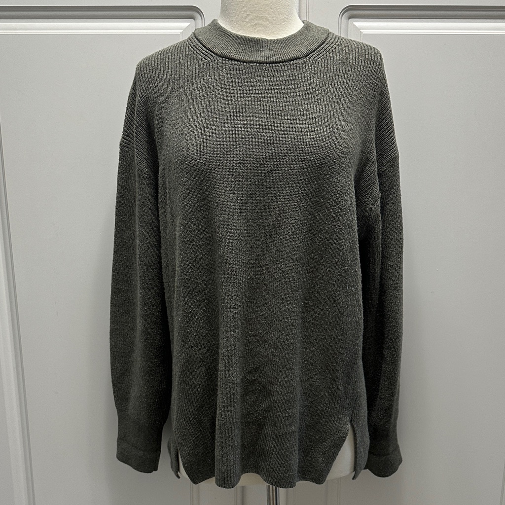 Lululemon Athletica Men's Charcoal Crewneck Sweater